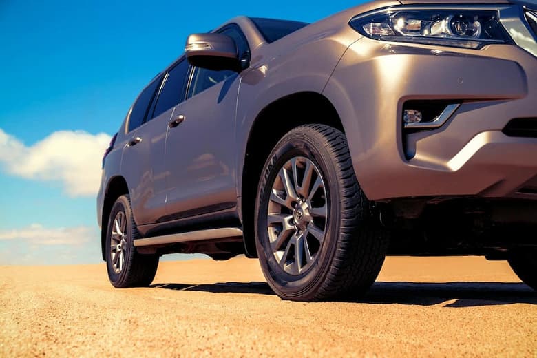 В России взлетели предложения по ввозу машин из-за рубежа: самые популярные автомобили