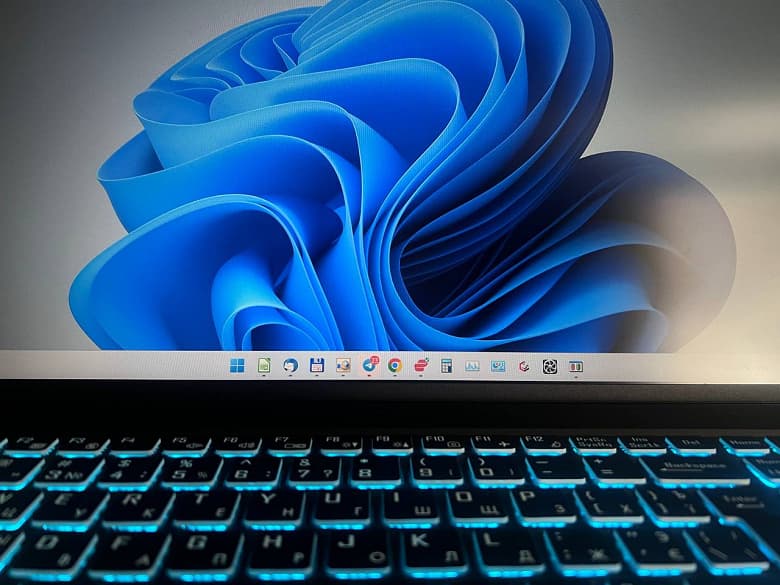 «Все будут пытаться вернуться, денег реально много», — решение Microsoft сделать Windows 11 доступной в РФ прокомментировали в Госдуме