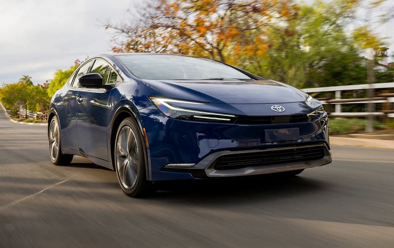 Совершенно новый Toyota Prius 2023 в США можно заказать с «противоугонной защитой» катализатора