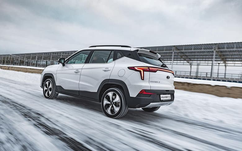 Названа цена на новый «Москвич 3» с вариатором