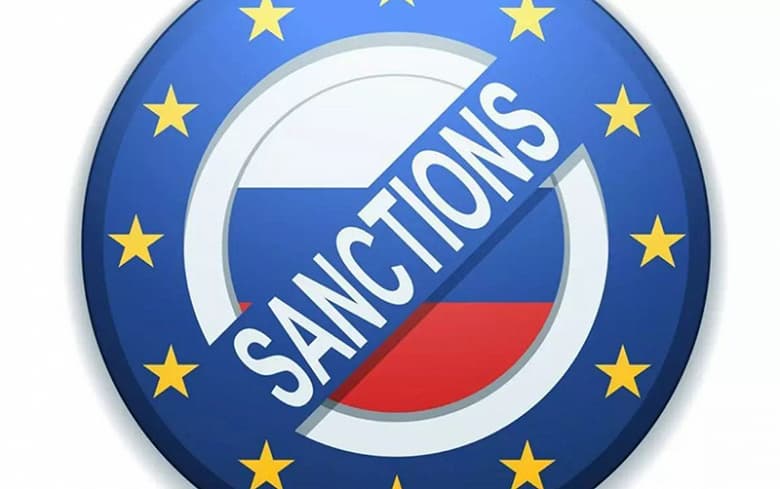 Politico: в Россию запретят поставлять двигатели для самолётов и беспилотников, ноутбуки, фотоаппараты и жесткие диски