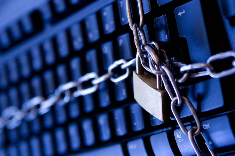 «Заблокируйте их»: в 2022 году россияне обращались в Роскомнадзор на 26,5% чаще «Заблокируйте их»: в 2022 году россияне обращались в Роскомнадзор на 26,5% чаще