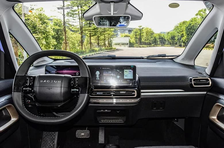 В России начали продавать городской автомобиль Baojun KiWi: 54 л.с., запас хода 300 км и 13-дюймовые колеса