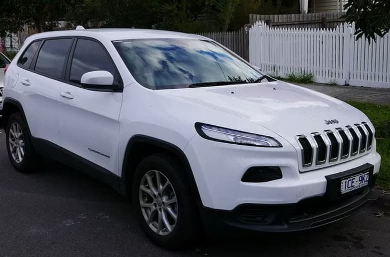 Внедорожники и кроссоверы, которые точно не стоит покупать. Названы самые ненадежные автомобили в самом популярном классе