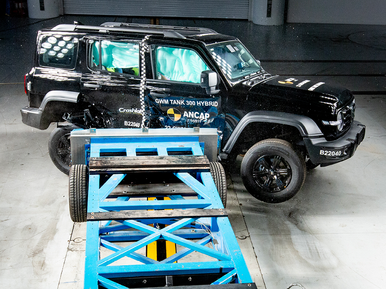 Из чего сделан современный китайский рамный внедорожник: Tank 300, который выходит в России, разбили в тесте ANCAP