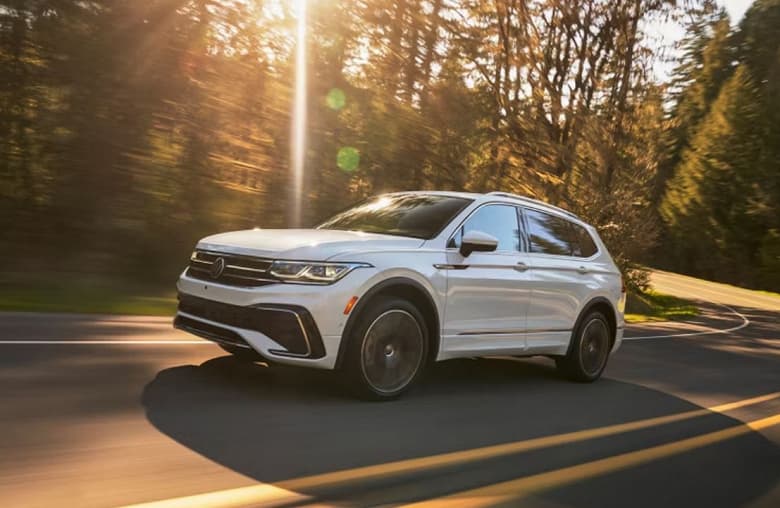 Внедорожники и кроссоверы, которые точно не стоит покупать. Названы самые ненадежные автомобили в самом популярном классе