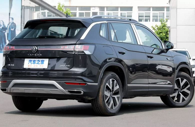 В РФ появился «родной брат» Tiguan. Крупный российский дилер открыл предзаказ на кроссовер Volkswagen Tayron