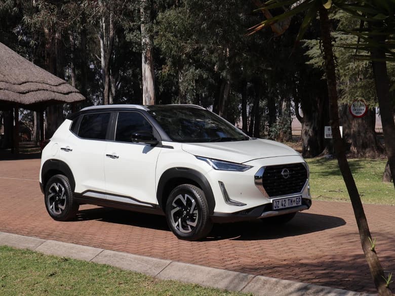 Nissan выпустит семиместную версию дешёвого 4-метрового кроссовера Magnite