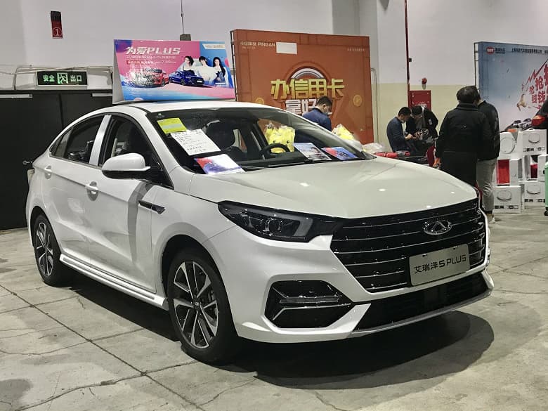 В России появится первый седан Chery: подробности об Arrizo 5 Plus