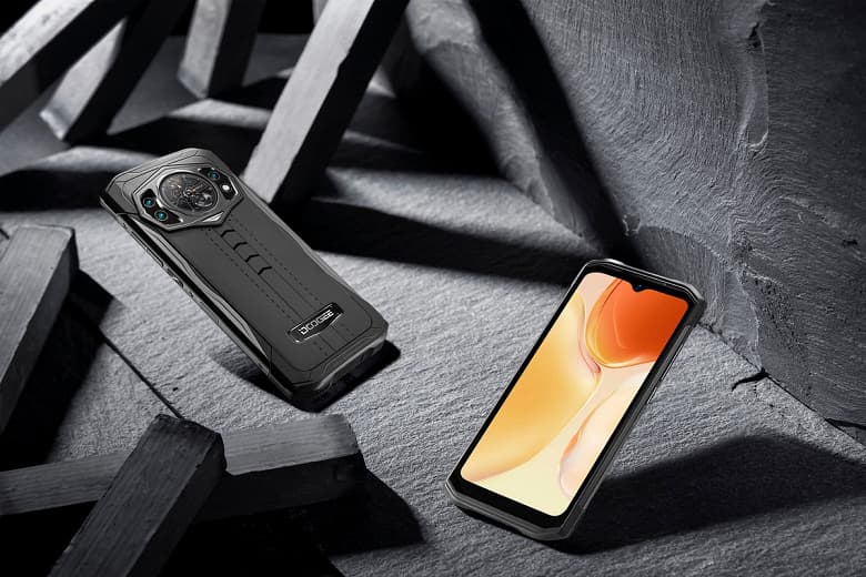 Неубиваемый смартфон с двумя экранами, IP69K, NFC, беспроводной зарядкой, камерой ночного видения и Android 12: Doogee S98 предлагается с большой скидкой
