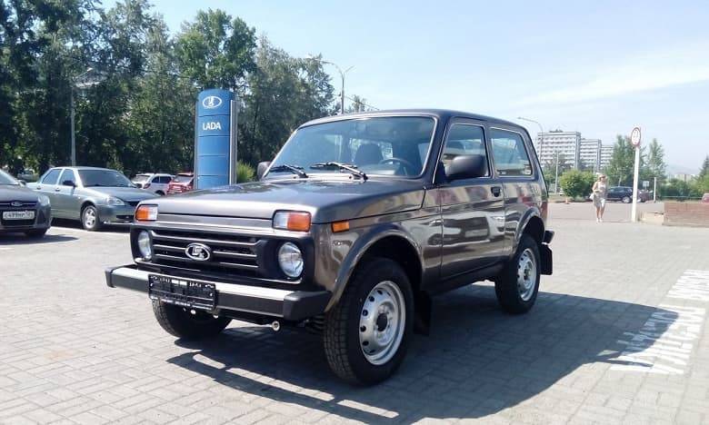 «АвтоВАЗ» сможет выпускать только «Ниву», если Франция ужесточит санкции