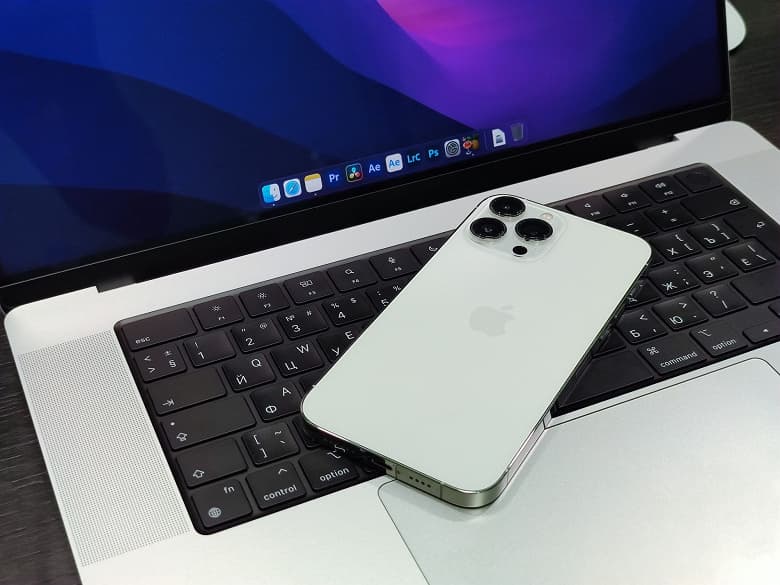 После прекращения продаж техники Apple в России магазины re:Store не открылись