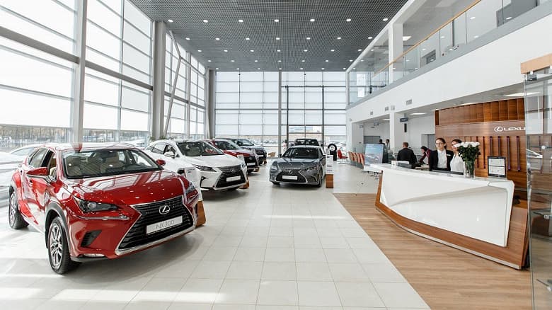 Запачасти закончились: автовладельцы в России лишаются гарантийного ремонта