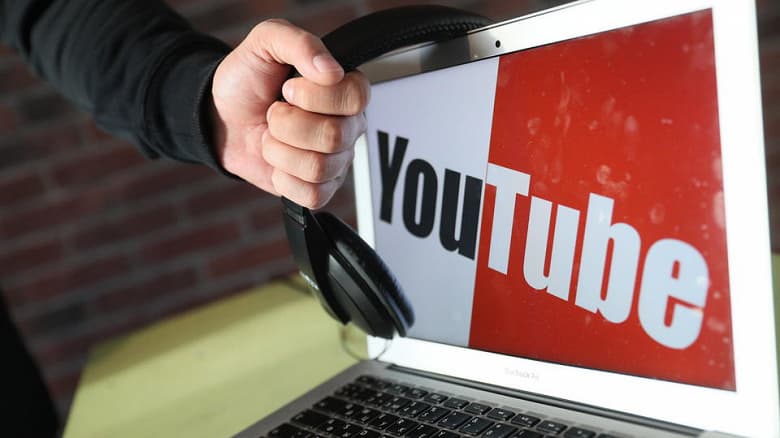 Google испугался блокировки? «Советское телевидение» вернули на YouTube Google испугался блокировки? «Советское телевидение» вернули на YouTube