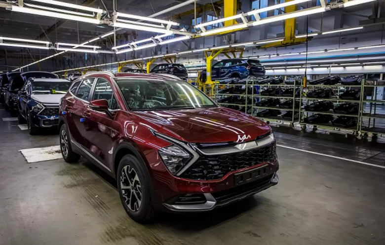 Новый Kia Sportage выйдет в России в срок: производство автомобилей Kia и Hyundai на заводе «Автотор» продолжается Новый Kia Sportage выйдет в России в срок: производство автомобилей Kia и Hyundai на заводе «Автотор» продолжается