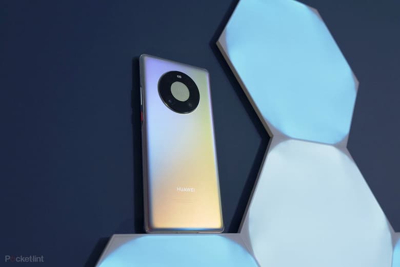 Hongmeng 3.0 и Huawei Mate 50  отложили на сентябрь