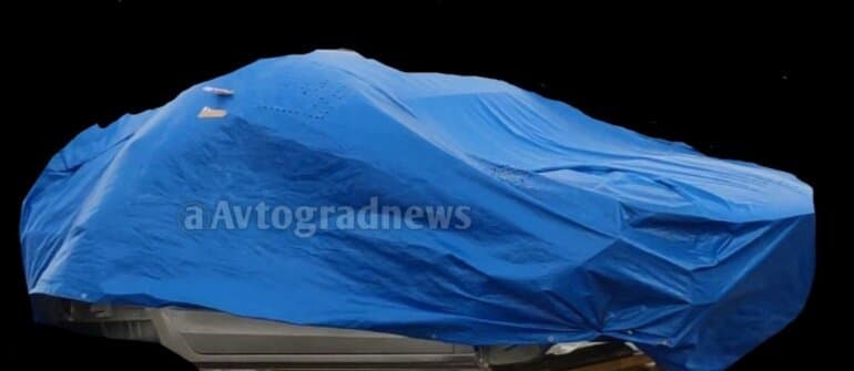 Какой будет совершенно новая Lada 2023: шпионские фото и видео
