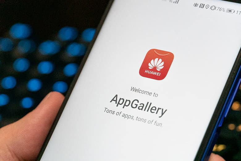 Huawei удалила приложения российских банков из AppGallery