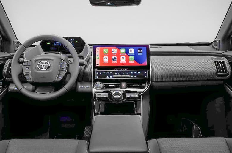 Первый электрокроссовер Toyota доступен для предзаказа в Европе: цена и характеристики