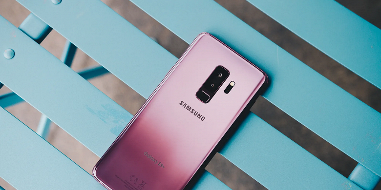 Samsung прекратила поддержка Galaxy S9, а для Galaxy S10 обновления будут выходить раз в квартал
