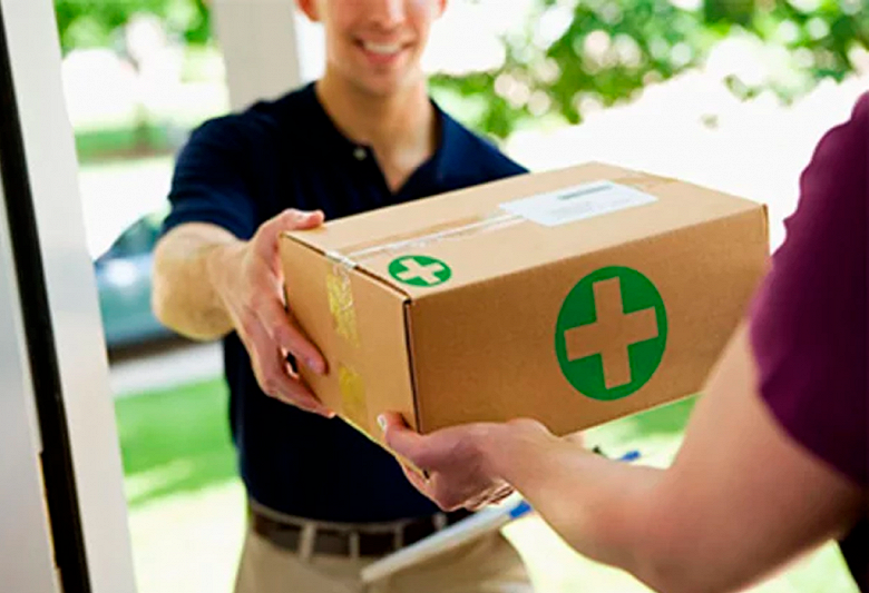 Путин поручил: в России разрешат продавать лекарства по рецепту онлайн