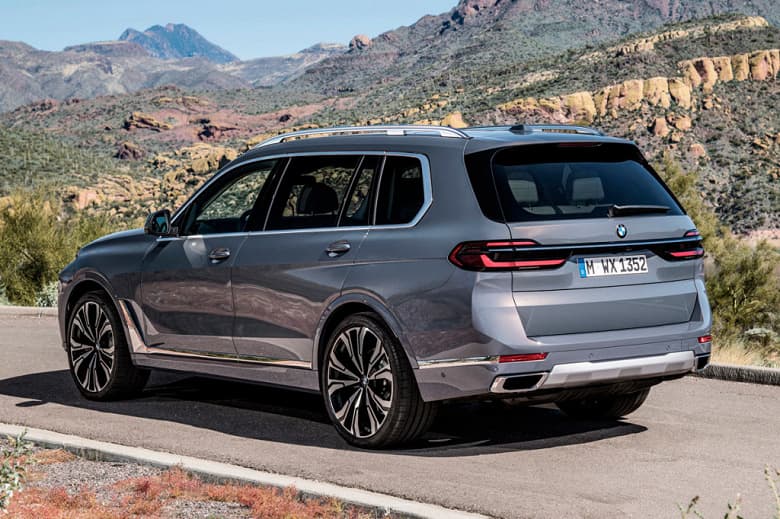 Представлен новый BMW X7