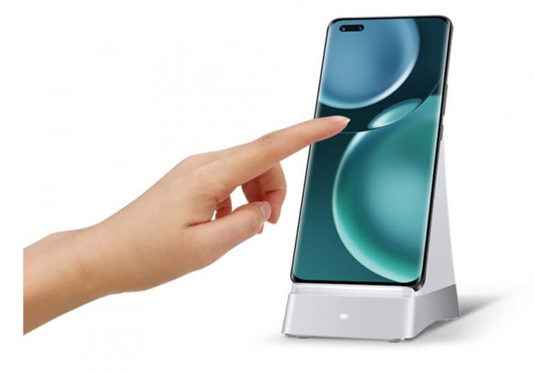 100 Вт без проводов и цена всего 62 доллара. Представлена зарядная станция Honor Superfast