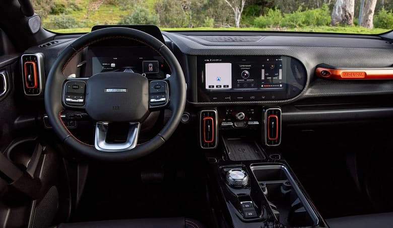 Брутальный дизайн, обогревы всего и вся и доналоговые 192 л.с. В России началось производство кроссовера Haval Dargo