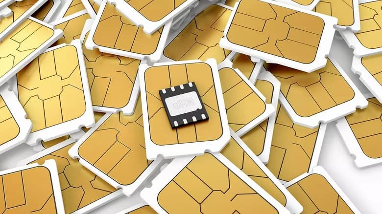 Google может позволить создавать смартфоны без физических карт SIM. В модуль eSIM можно будет прописывать два номера телефона