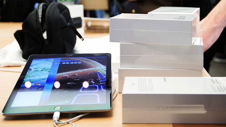 В России начали отказываться от планшетов