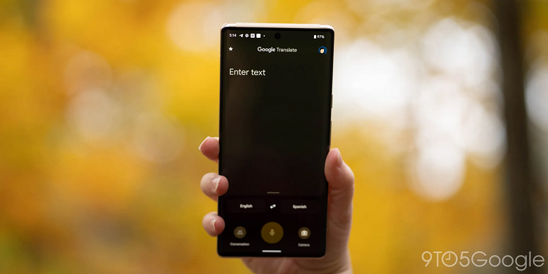 Давно обещанное улучшение Google Translate: появилась возможность сохранять историю переводов