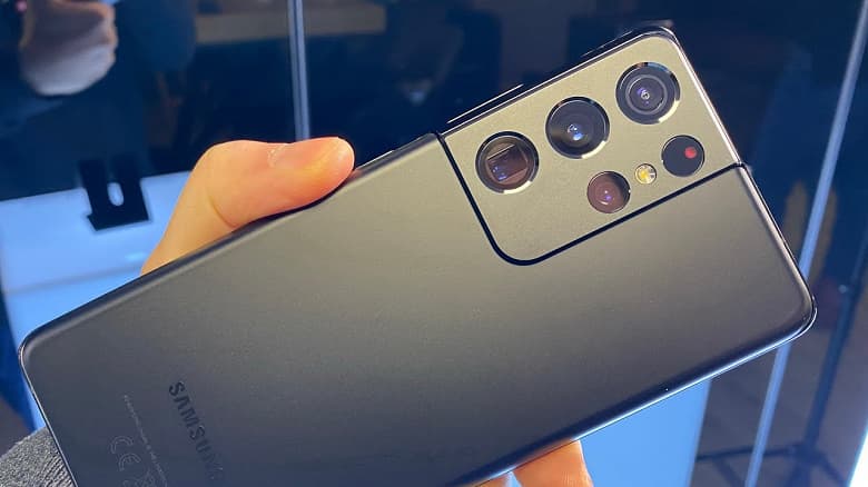 Samsung Galaxy S22 и Galaxy S21 первыми получили новейшую версию Android 12