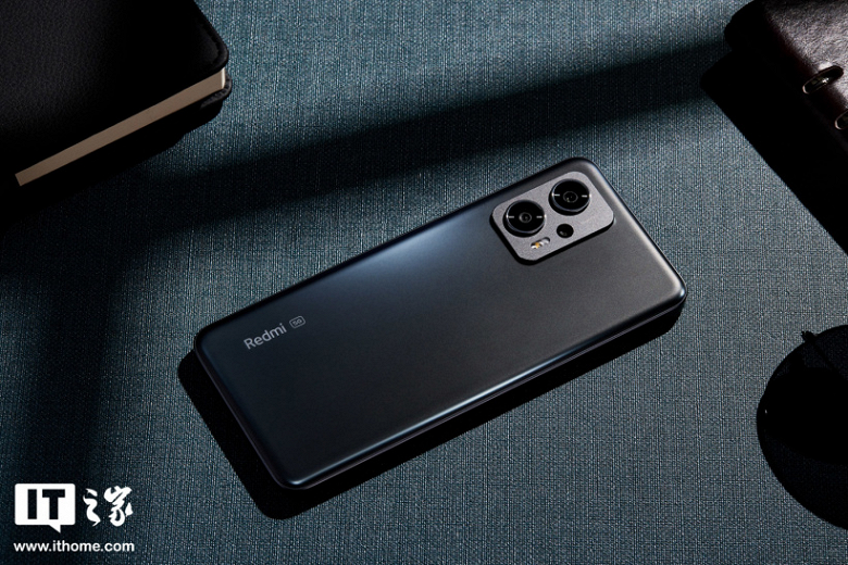 144 Гц, 5080 мА·ч, IP53, до 120 Вт, от 255 долларов. Redmi Note 11T Pro и Redmi Note 11T Pro+ разлетелись, как горячие пирожки