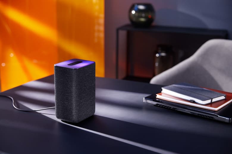 Стартовали продажи умной колонки «Яндекс Станция 2» с поддержкой Zigbee и цветной панелью