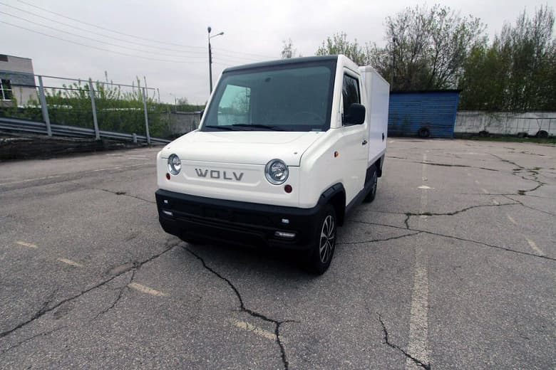 В России представлен электрический грузовичок WOLV FC-25. Мощность 40,7 л.с., запас хода 200 км и отношение массы к грузоподъемности лучше, чем у ГАЗели В России представлен электрический грузовичок WOLV FC-25. Мощность 40,7 л.с., запас хода 200 км и отношение массы к грузоподъемности лучше, чем у ГАЗели