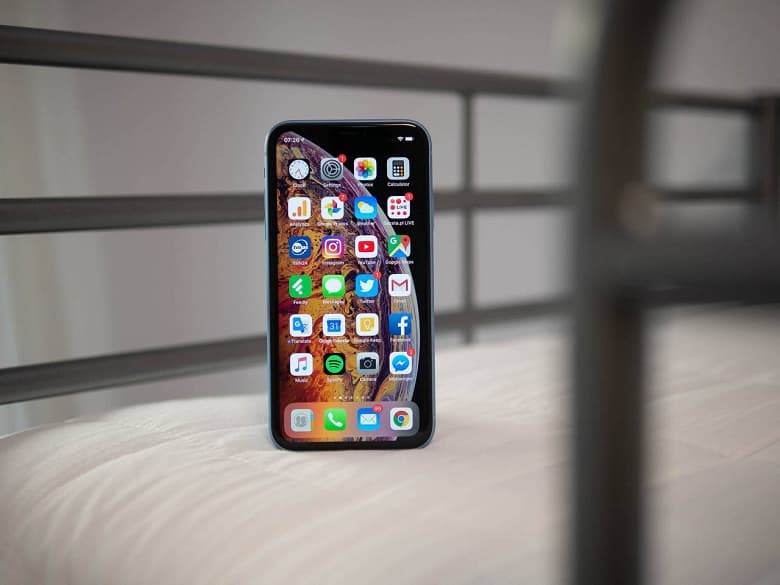 Доля iPhone в России сократится вдвое. Прогноз Минцифры