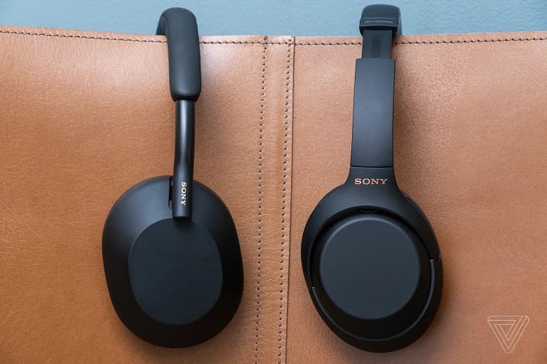 Представлены Sony WH-1000XM5. Они стали лучше почти во всём, но есть один большой недостаток