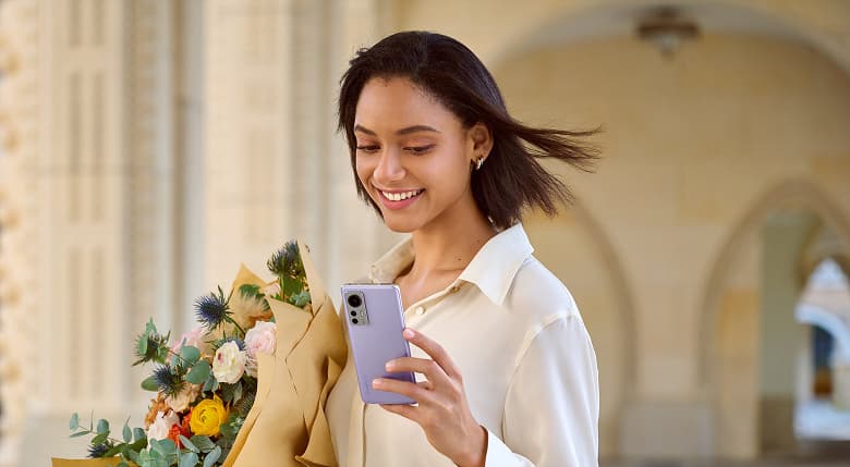 AMOLED, 120 Гц, Snapdragon 8 Gen 1, до 120 Вт. В России стартовали продажи флагманских Xiaomi 12 и 12 Pro AMOLED, 120 Гц, Snapdragon 8 Gen 1, до 120 Вт. В России стартовали продажи флагманских Xiaomi 12 и 12 Pro