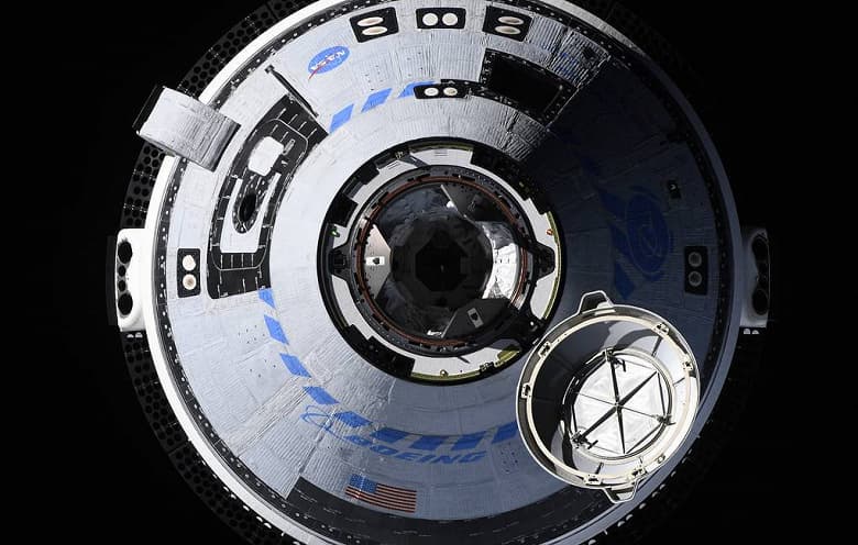 «Рози Рокетир» добралась до МКС. Космический корабль Boeing Starliner состыковался с Международной космической станцией, но  тут не обошлось без проблем