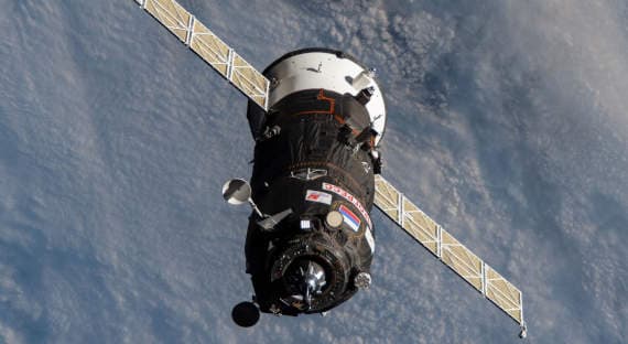 Космический грузовик «Прогресс МС-18» с 1,3 тонны мусора на борту сгорит в атмосфере 1 июня