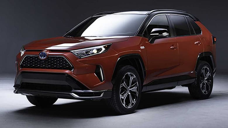 Кроссовер Toyota RAV4 стал самым продаваемым японским автомобилем в России