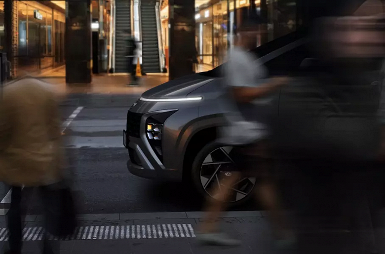 Представлен дешёвый минивэн Hyundai с дизайном Staria и начинкой Carens