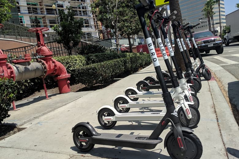 Самокаты предлагают приравнять с автомобилям с регистрацией в ГИБДД, страховкой и оплатой транспортного налога