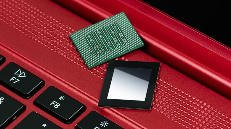 Qualcomm нужно объединиться с Samsung и Intel. Компании могут создать консорциум для покупки Arm