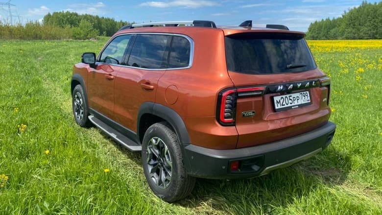 Брутальный кроссовер Haval Dargo для России рассекретили до премьеры. Двигатель мощностью 192 л.с. и экраны 10,25 и 12,3 дюйма в салоне