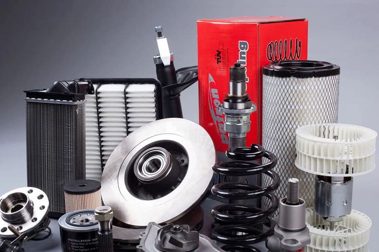 В России к осени стоит ждать обострения дефицита автомобильных запчастей В России к осени стоит ждать обострения дефицита автомобильных запчастей