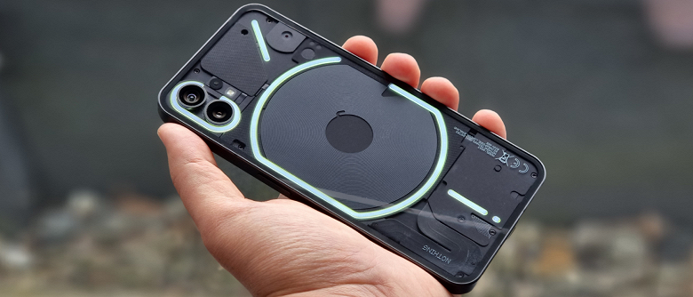 Улучшенная камера, «Галерея NFT», управление Tesla и многое другое. Nothing Phone (1) получил первое обновление