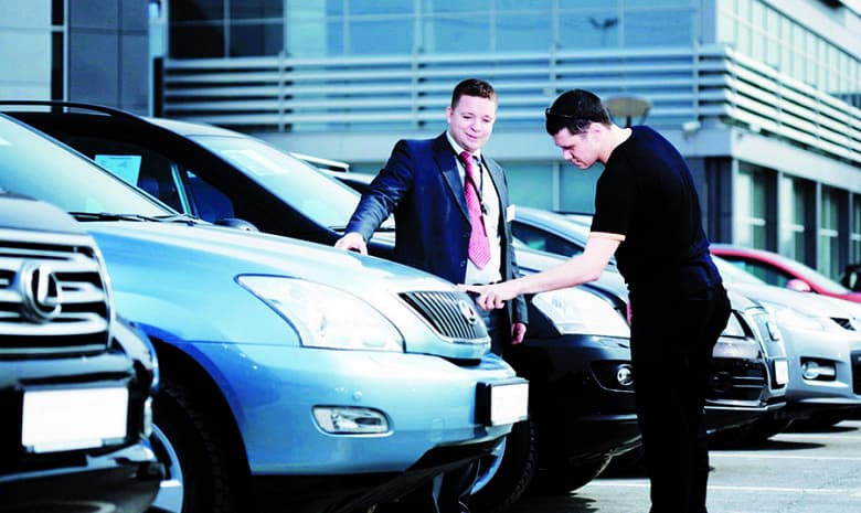 Автоэксперт: цены на автомобили в России снизились до уровня февраля 2022 года