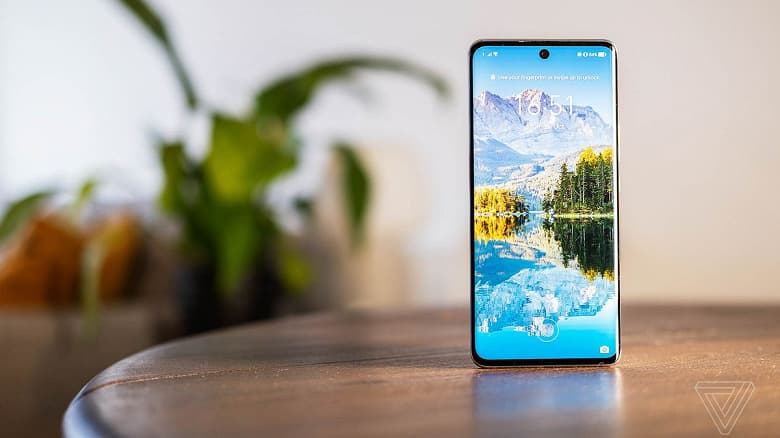Honor по «очевидным причинам» вывозит всех сотрудников из Индии Honor по «очевидным причинам» вывозит всех сотрудников из Индии