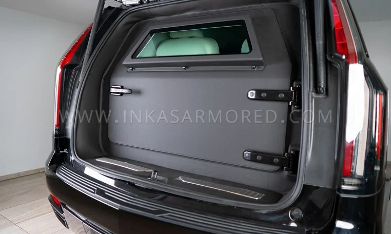 Представлен Cadillac Escalade, которому не страшны штурмовые винтовки и гранаты